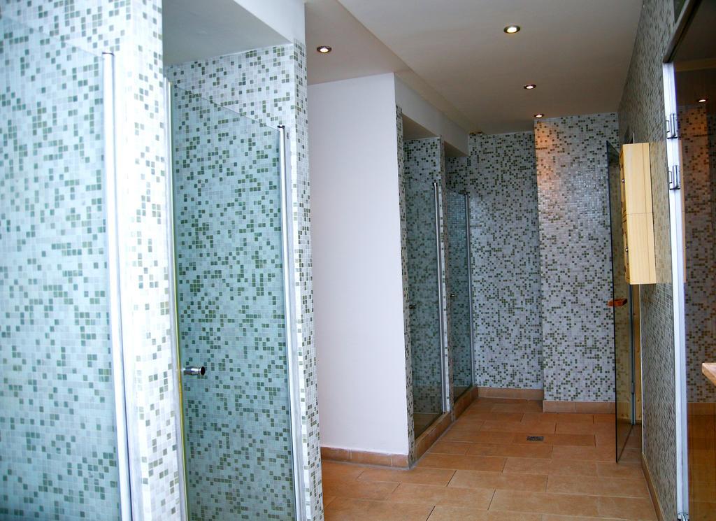 Club 218 Wellness Petra Apartman Siófok Zewnętrze zdjęcie